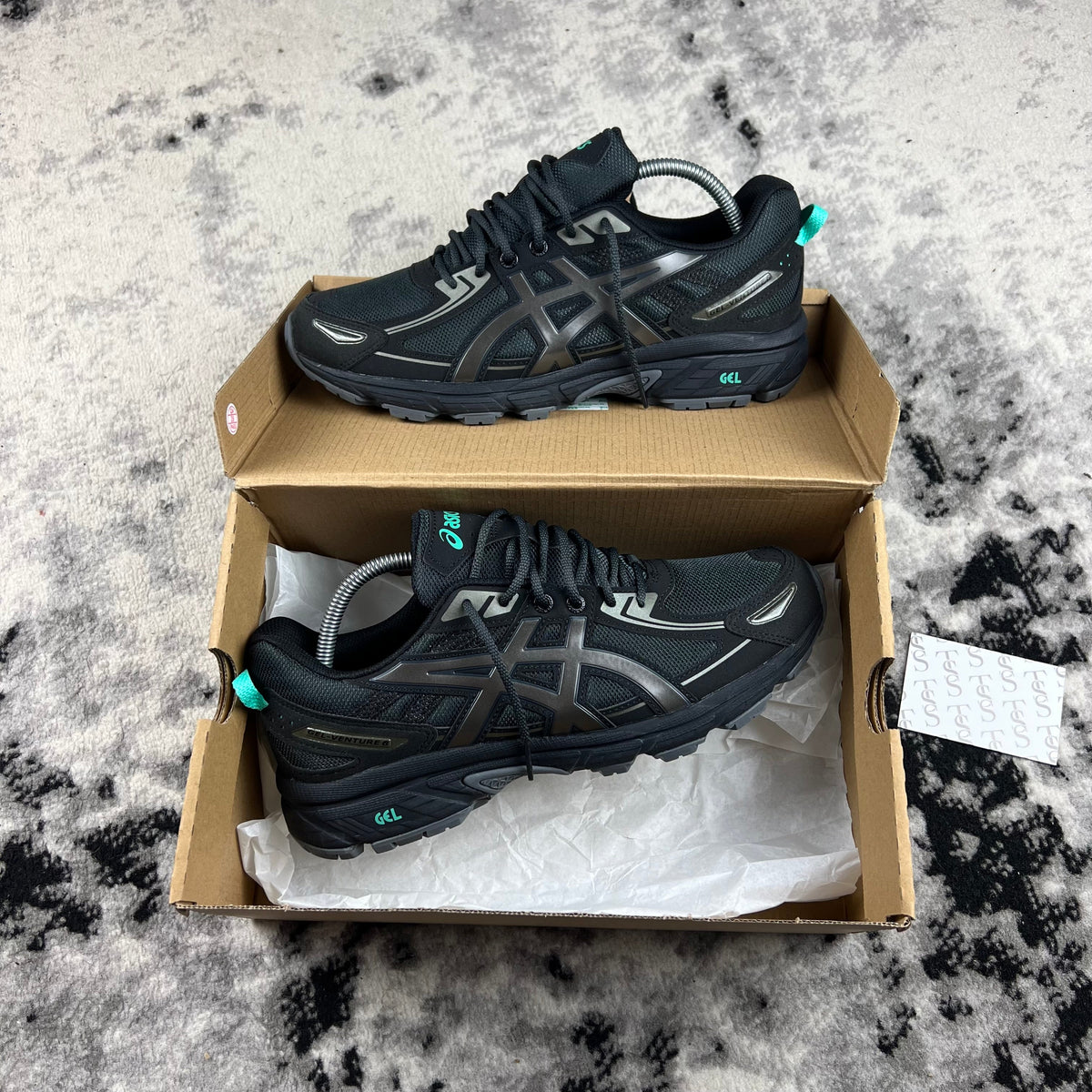 ASICS GEL VENTURE 6 - GRAPHITE GREY / AURORA GREEN